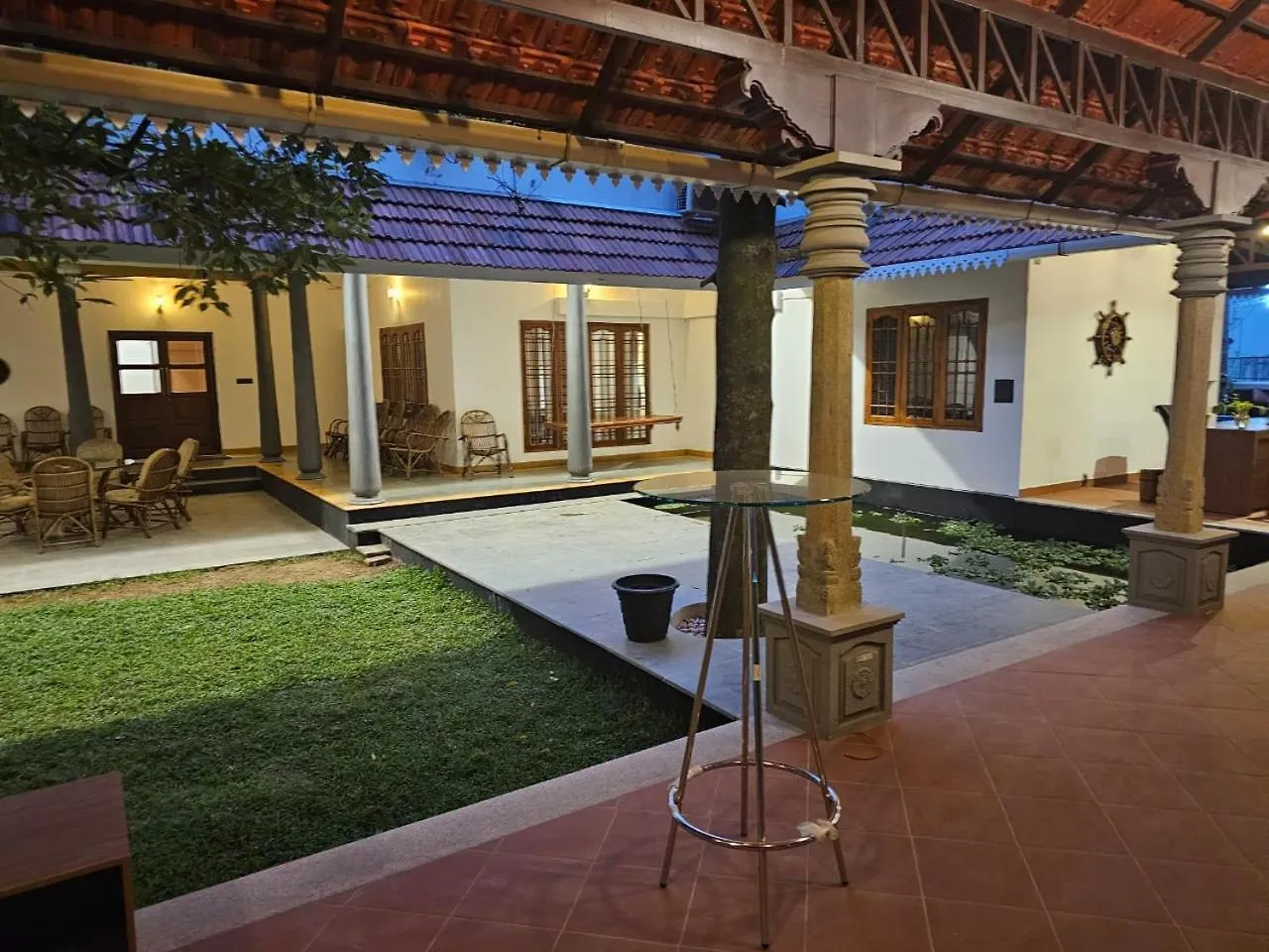 Homestay The Isle By Area 707 Apartment Alwaye