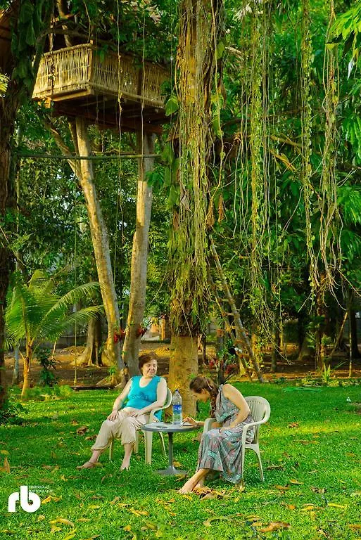 The Isle By Area 707 Apartment Alwaye Homestay